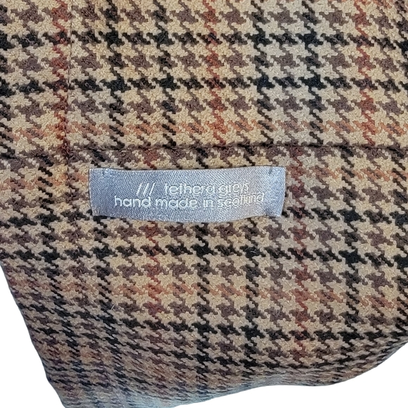 Tethera Greys Hand Made in Scotland Cover Pull Over Cape Sleeves Faux Buttons OS - Picture 14 of 16